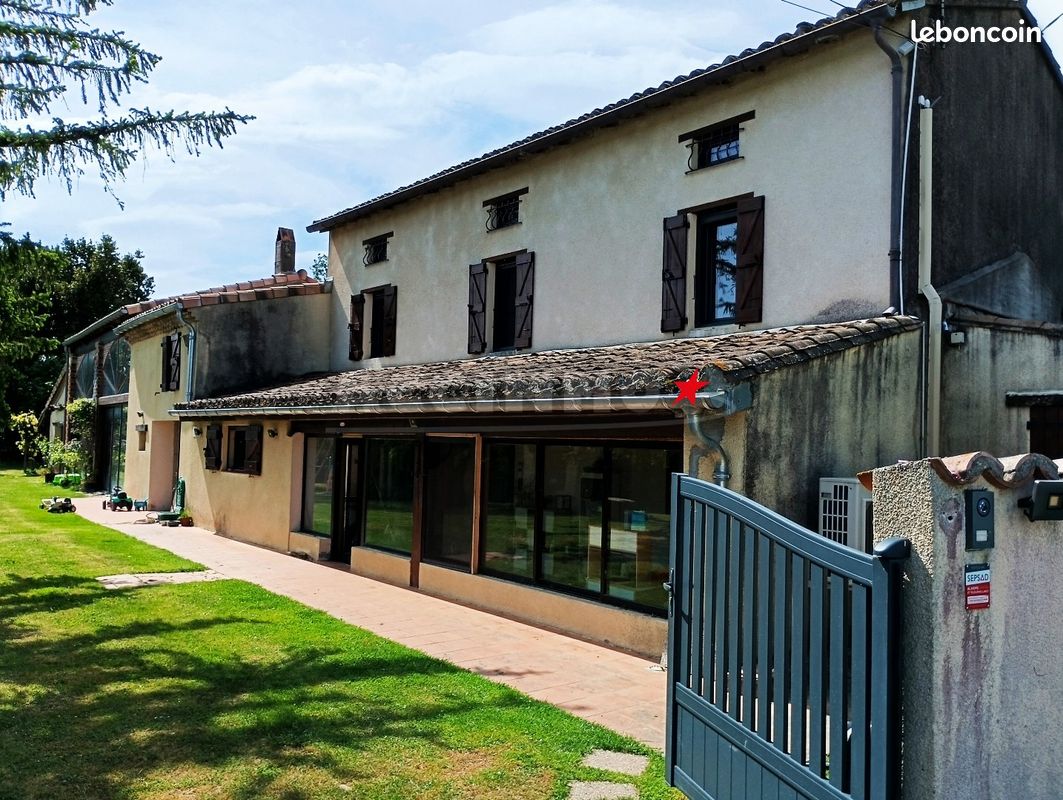 Maison 5 pièces 220 m² · à Caraman · 220 m² · 399 000 €