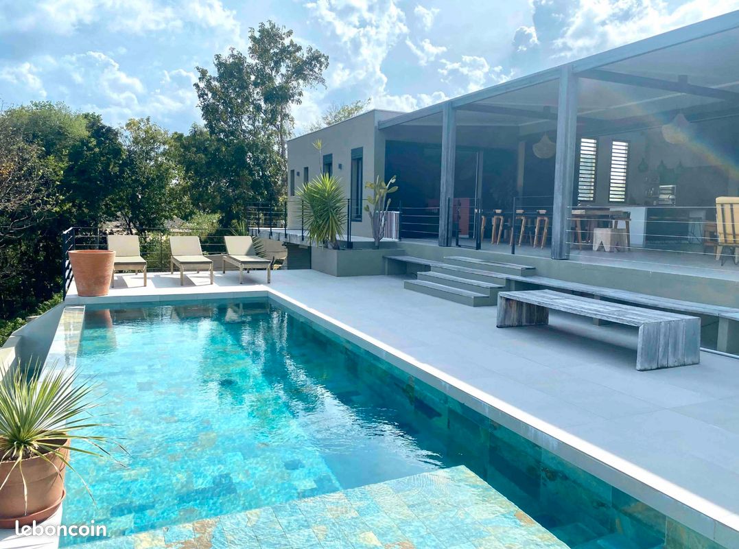 Maison 5 pièces 172 m² · à Le Gosier · 172 m² · 1 230 000 €