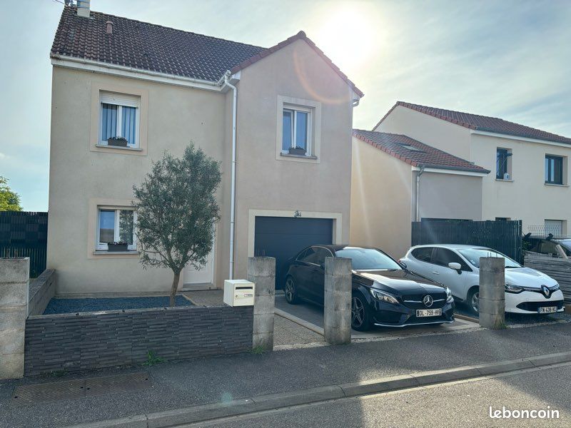 Maison 6 pièces 130 m² · à Avril · 130 m² · 385 000 €