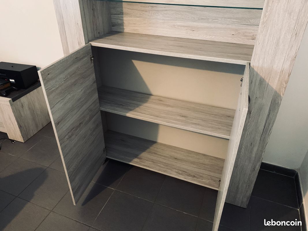 Armoire Vitrine a LED "Malone" (image 3)