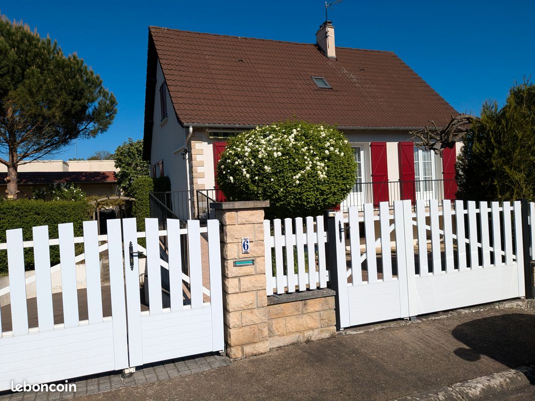 Maison 6 pièces 120 m² · à Saint-Georges-sur-Baulche · 120 m² · 215 000 €