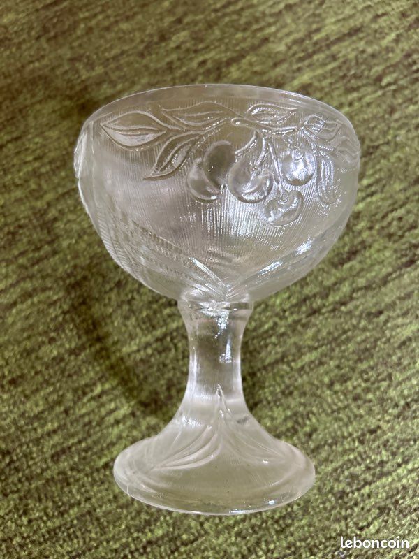 Coupe à glace en verre (image 4)