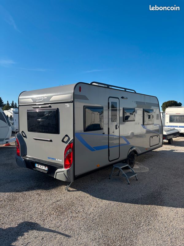 Caravane - Caravelair SPORTLINE 492 - Lits jumeaux (image 1)