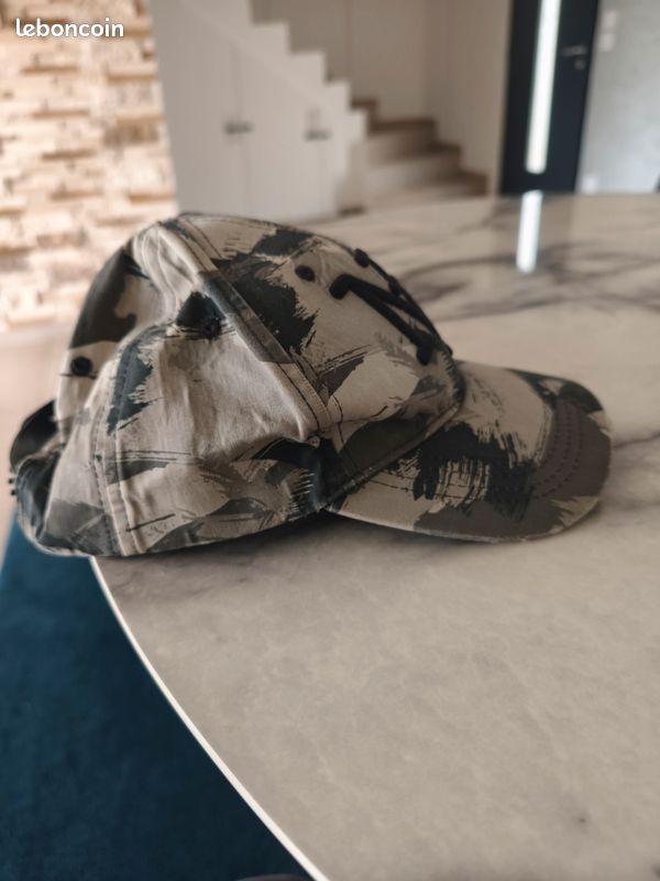 Casquette baseball 'noir caki NY original valeur 70 (image 4)