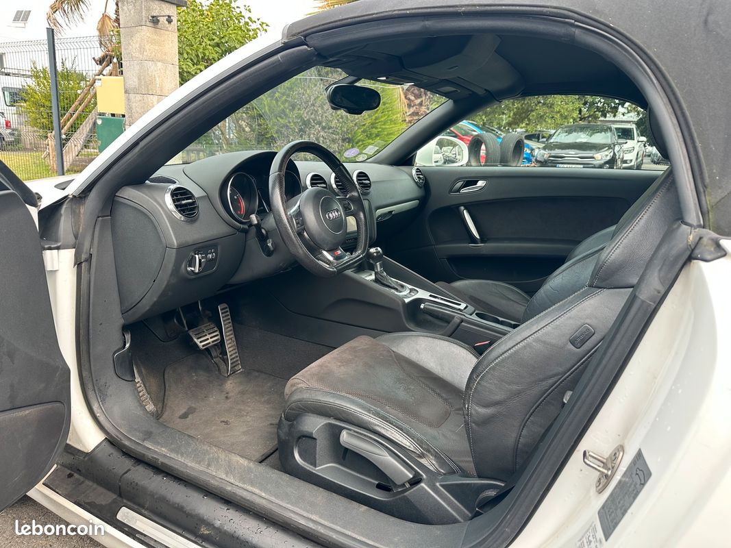 Audi tt 1.8l tfsi 160ch s line s tronic 7 (image 4)