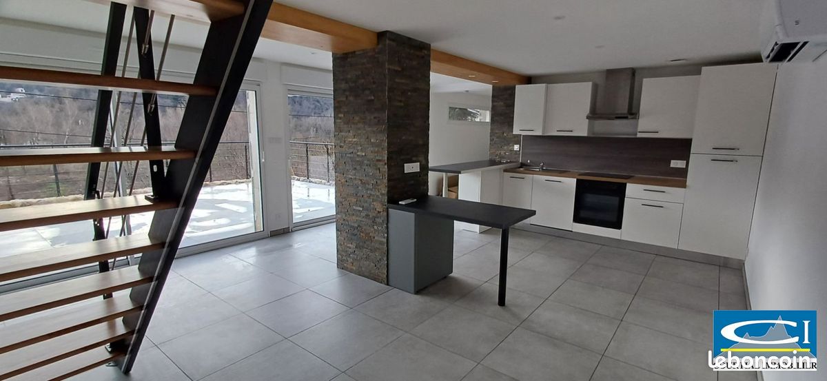 Maison 3 pièces 75 m² · à Saint-Jean-de-Muzols · 75 m² · 1 072 €/mois