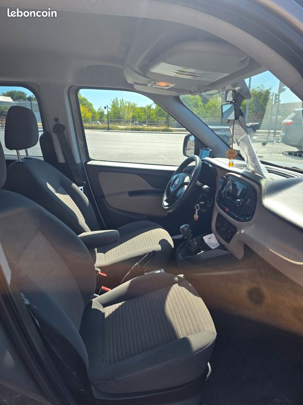 Fiat doblo III COMBI 1.4 t-jet 120 5 places essence gaz naturel ( gnv ) garantie 6 mois (image 3)