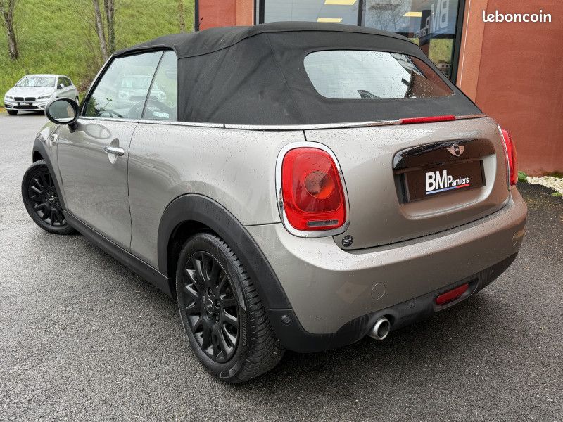Mini CABRIO COOPER D 116CH CHILI BVA (image 10)