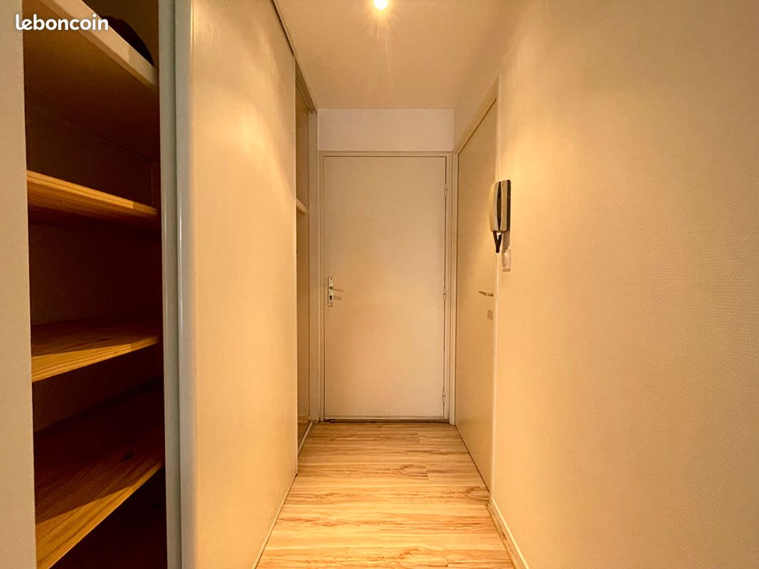 Appartement 1 pièce 25 m² - Bordeaux 33000 (image principale 2)