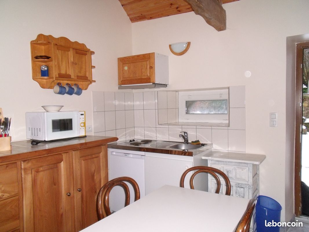 Appartement 1 pièce 23 m² · à Plourin-lès-Morlaix · 23 m² · 350 €/mois