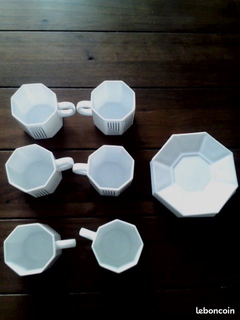 Tasse à café et soucoupe de Arcoroc modele OCTAGON Vintage (image 1)