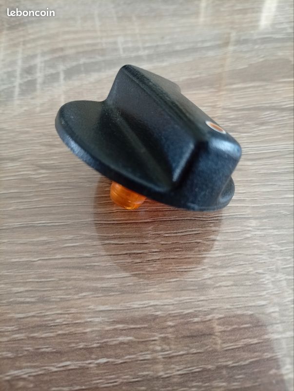 Bouton chauffage ventilation origine 205 GTI AM 88, TBE (image 1)