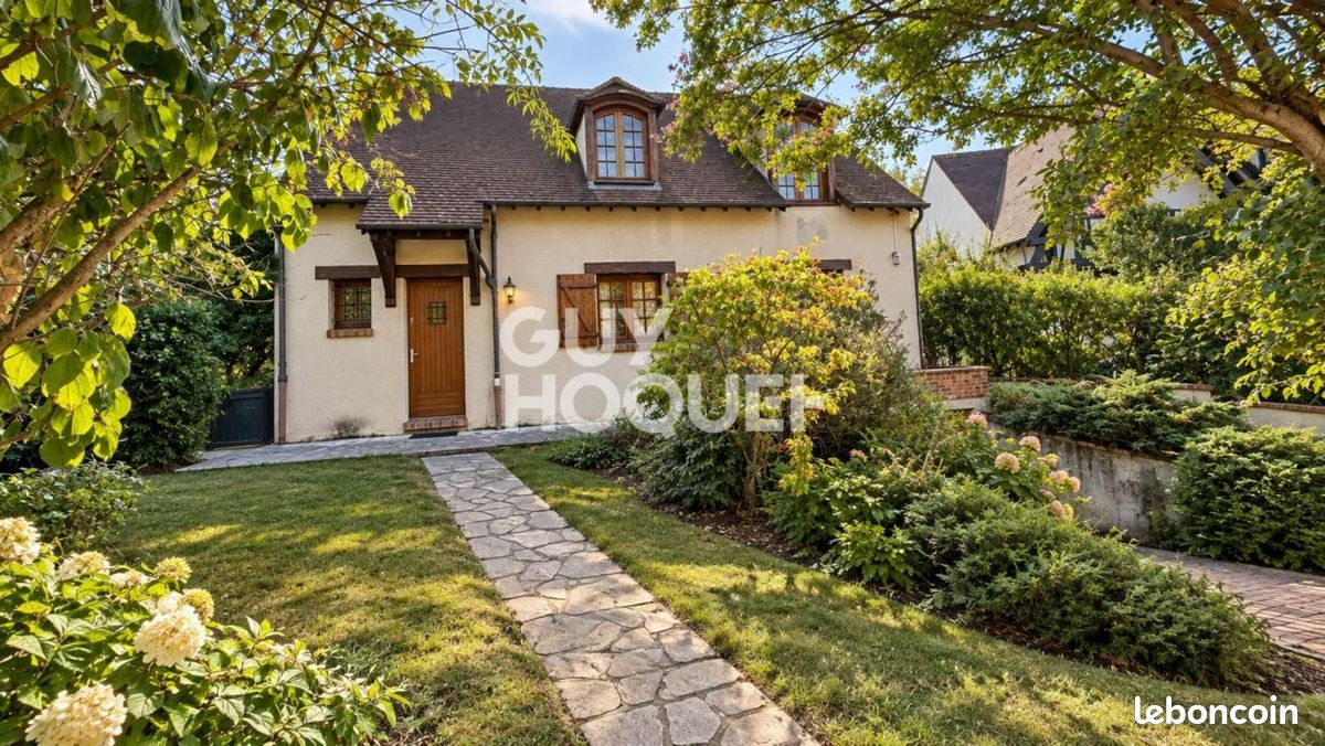 Maison 5 pièces 142 m² · à Le Plessis-Trévise · 142 m² · 579 000 €