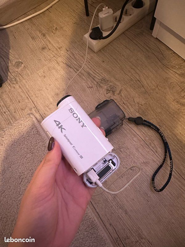 Sony Action Cam FDR-X1000V (image 3)