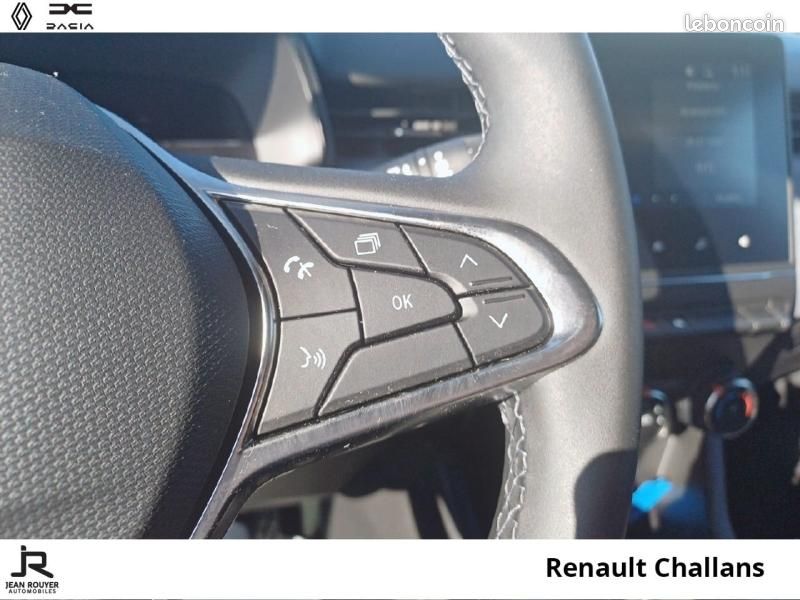 Renault Clio 1.5 dCi 100ch Evolution - 25 (image 17)