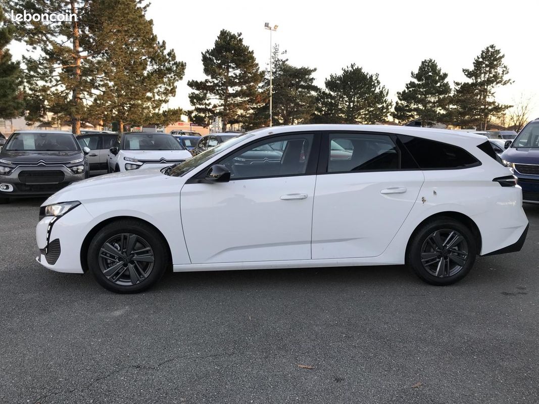 PEUGEOT 308 SW PureTech 130ch S&S EAT8 Active Pack (image 4)
