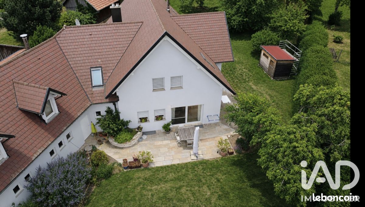 Maison 7 pièces 300 m² · à Koestlach · 300 m² · 672 000 €