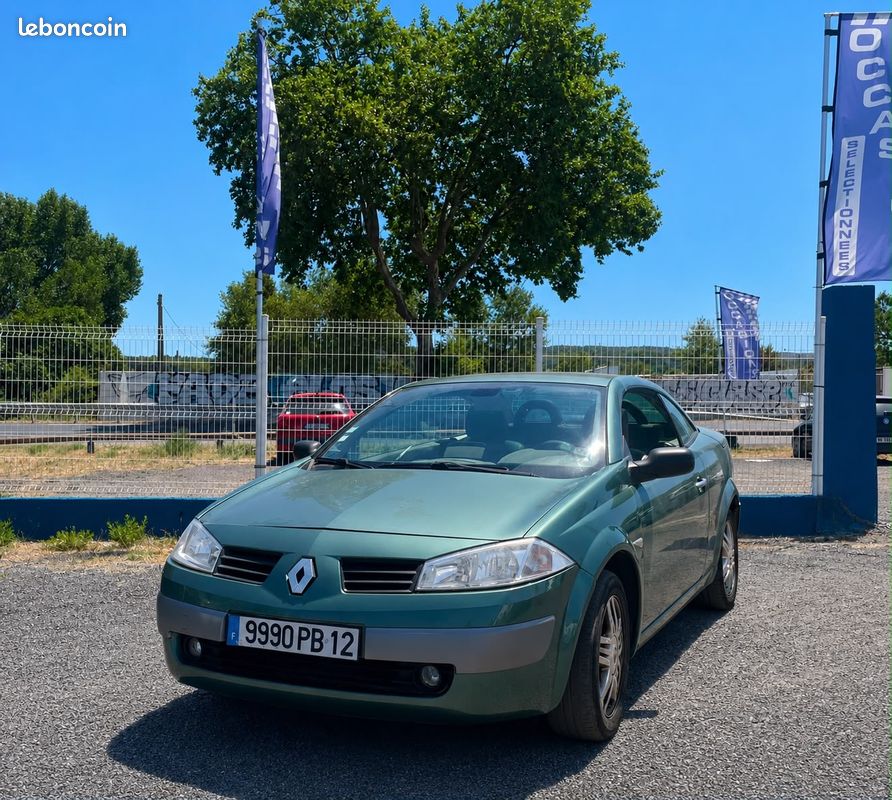 Renault MEGANE II CC 2.0 16V 136CH RÉVISION COMPLÈTE EFFECTUÉE / CT OK (image 2)