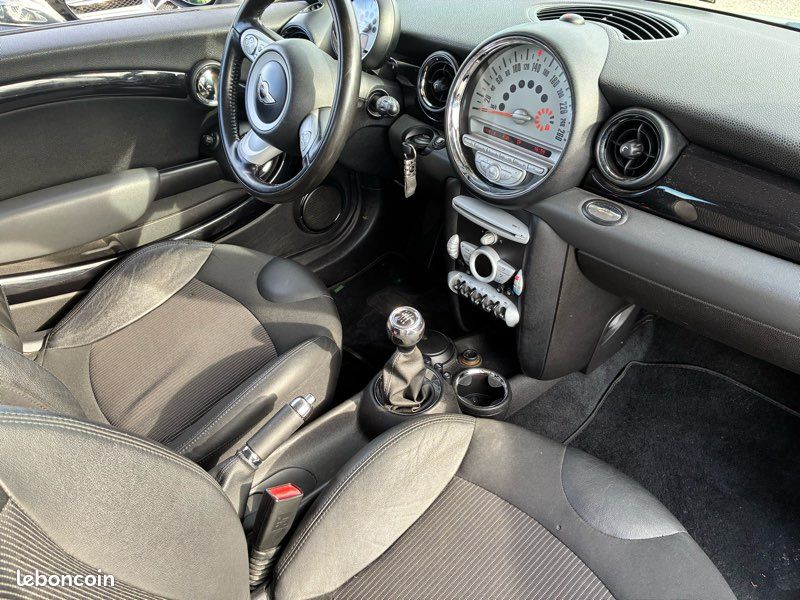 Mini Cooper (image 5)