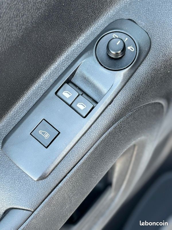 Citroën Berlingo FG BLUEHDI 130CH / EAT8 / TVA / (image 13)