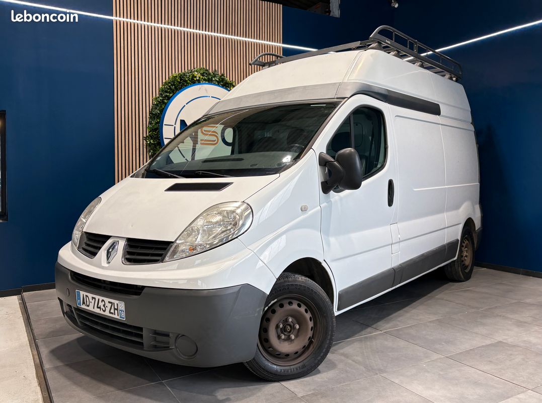 Renault trafic fourgon grand confort l2h2 1200kg (image 1)