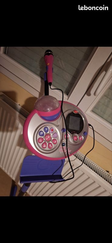 Micro kidisuperstar (image 1)
