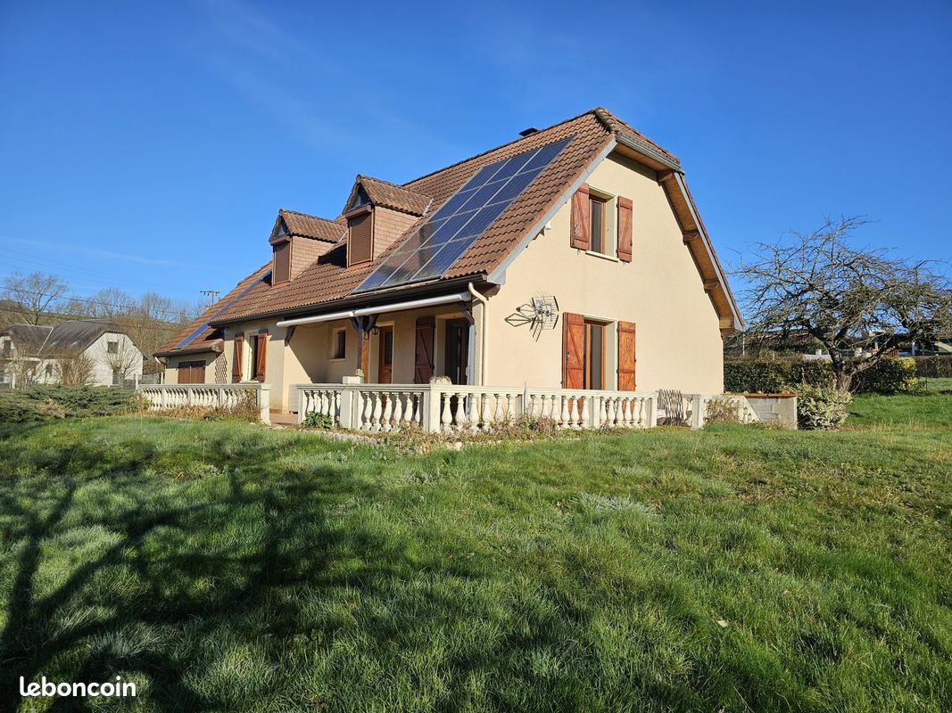 Maison 5 pièces 119 m² · à Gourgue · 119 m² · 245 000 €