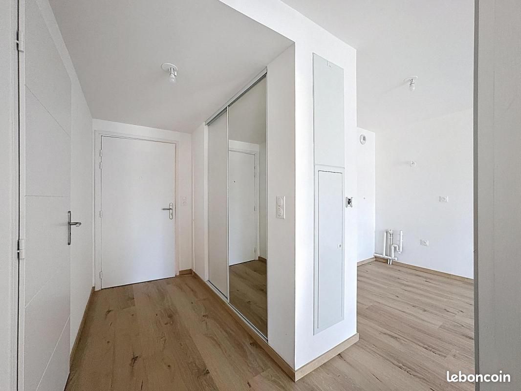 Appartement 2 pièces 45 m² · à Loos · 45 m² · 796 €/mois