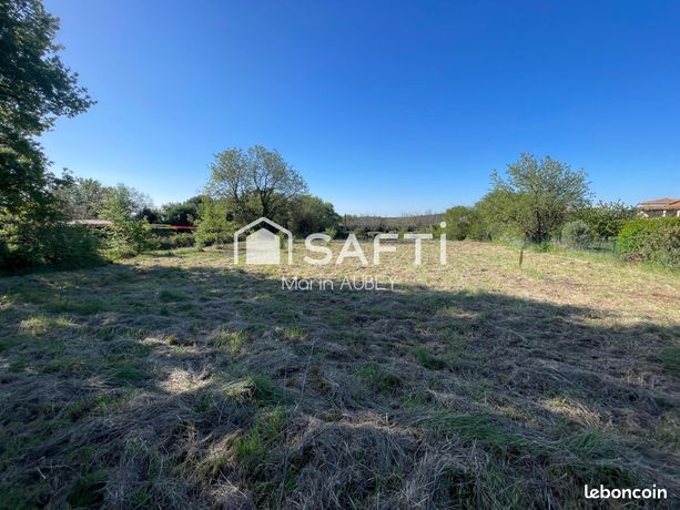 Terrain 1880 m² LA BRUGUIERE