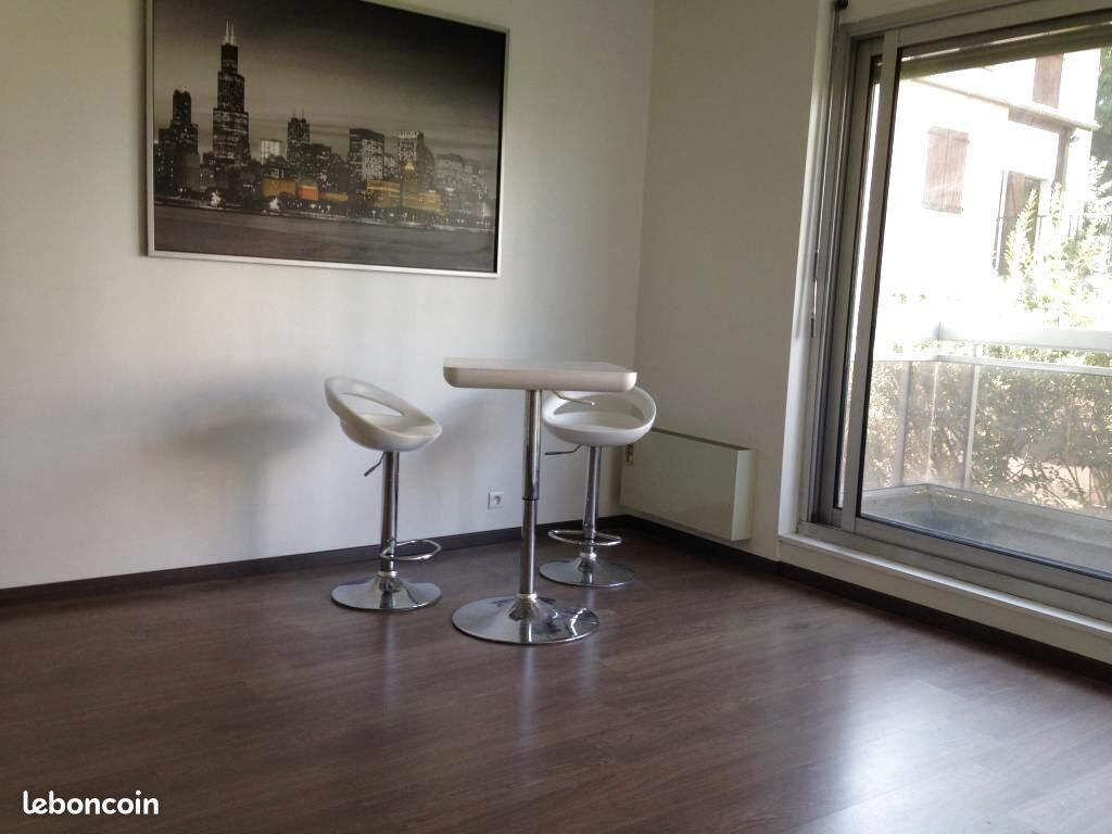 Appartement 1 pièce 33 m² · à Clermont-Ferrand · 33 m² · 518 €