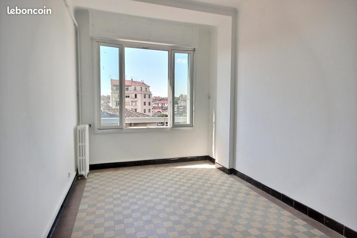 Appartement 3 pièces 60 m² · à Marseille · 60 m² · 755 €/mois