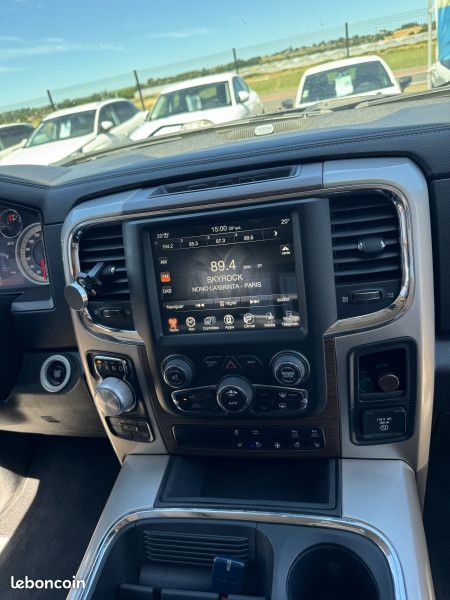 Dodge RAM 1500 CREW CAB 5.7L HEMI 396CH 4WD BVA (image 11)