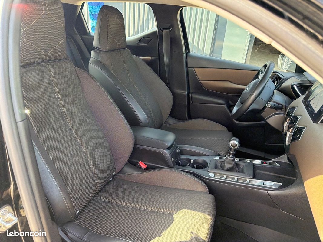 DS DS 3 Crossback BlueHdi 100 S&S BVM6 Business (image 18)