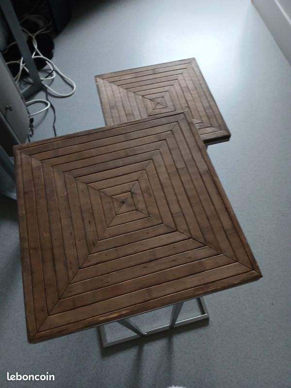 Table cygone (image 2)