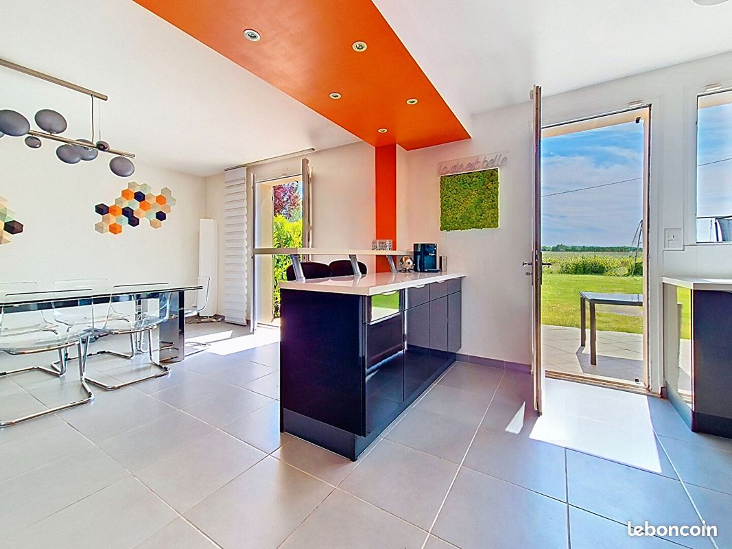 Maison 8 pièces 175 m² · à Angers · 175 m² · 369 800 €
