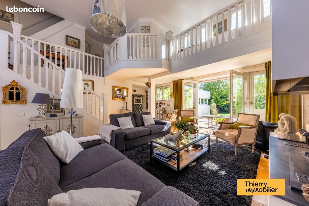 Maison 7 pièces 144 m² · à Nantes · 144 m² · 799 000 €