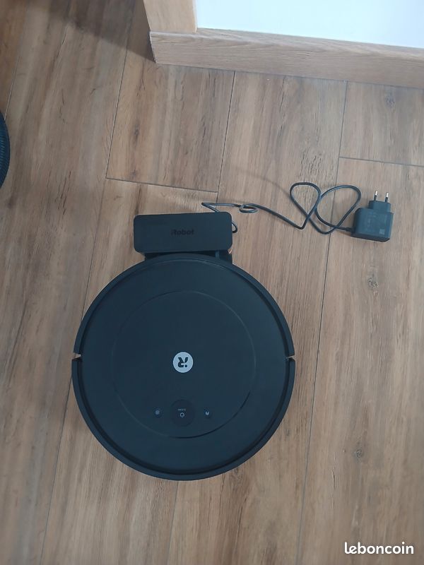 Aspirateur robot (image 1)