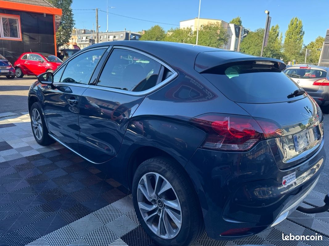 Citroen DS4 1.6 VTI 120CH SO CHIC (image 3)