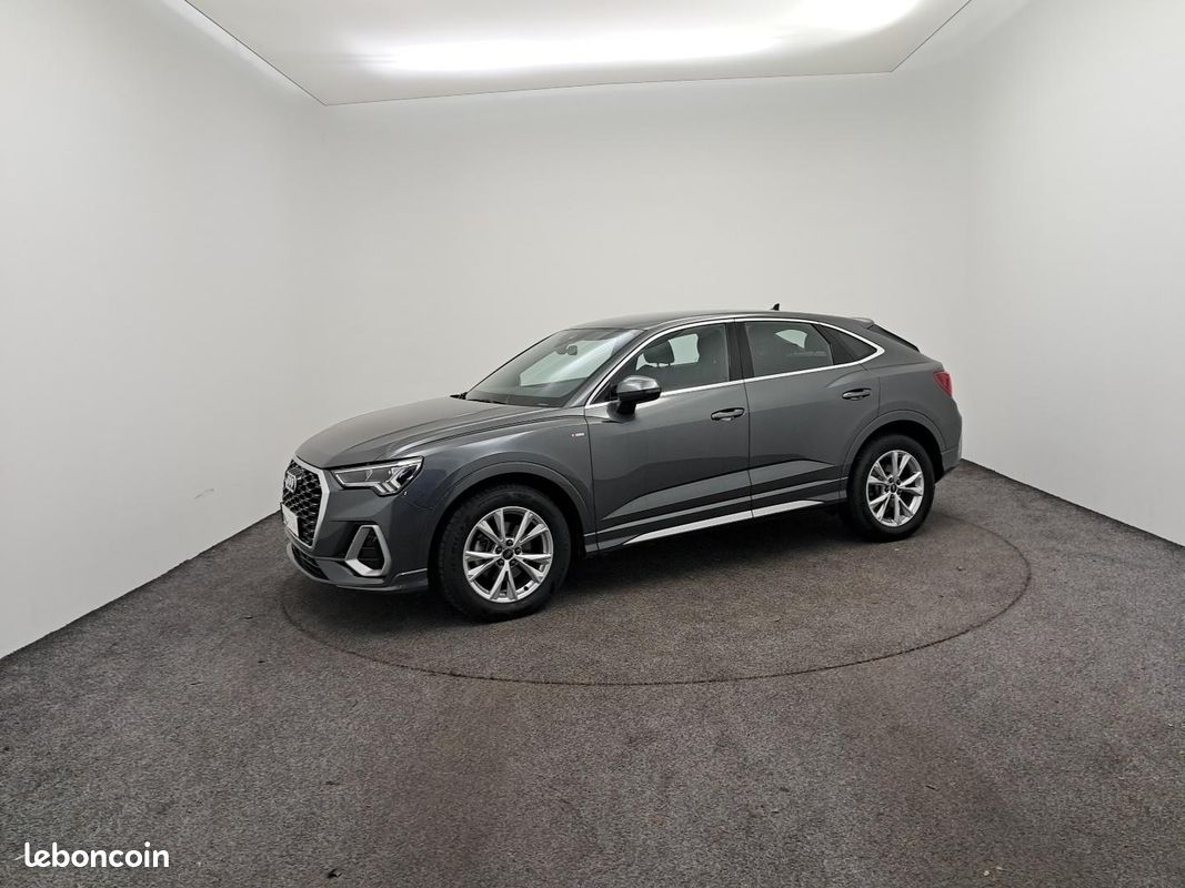 AUDI Q3 Sportback 35 TFSI 150 ch S tronic 7 S line (image 1)
