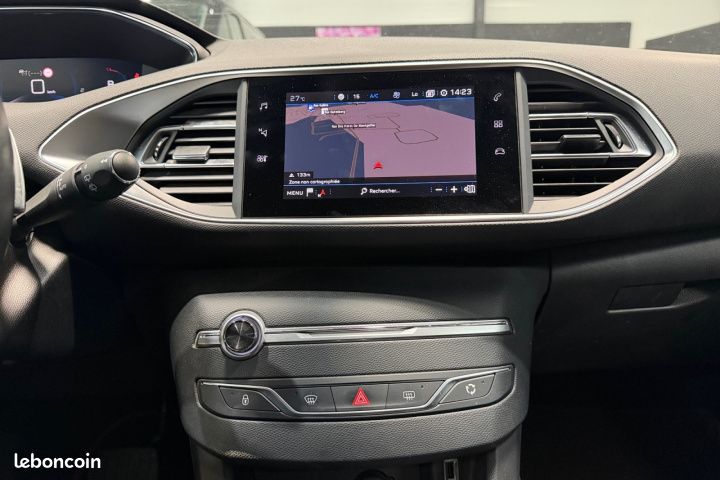 PEUGEOT 308 1.2 130Ch ALLURE Garantie 12 mois APPLE CARPLAY (image 13)