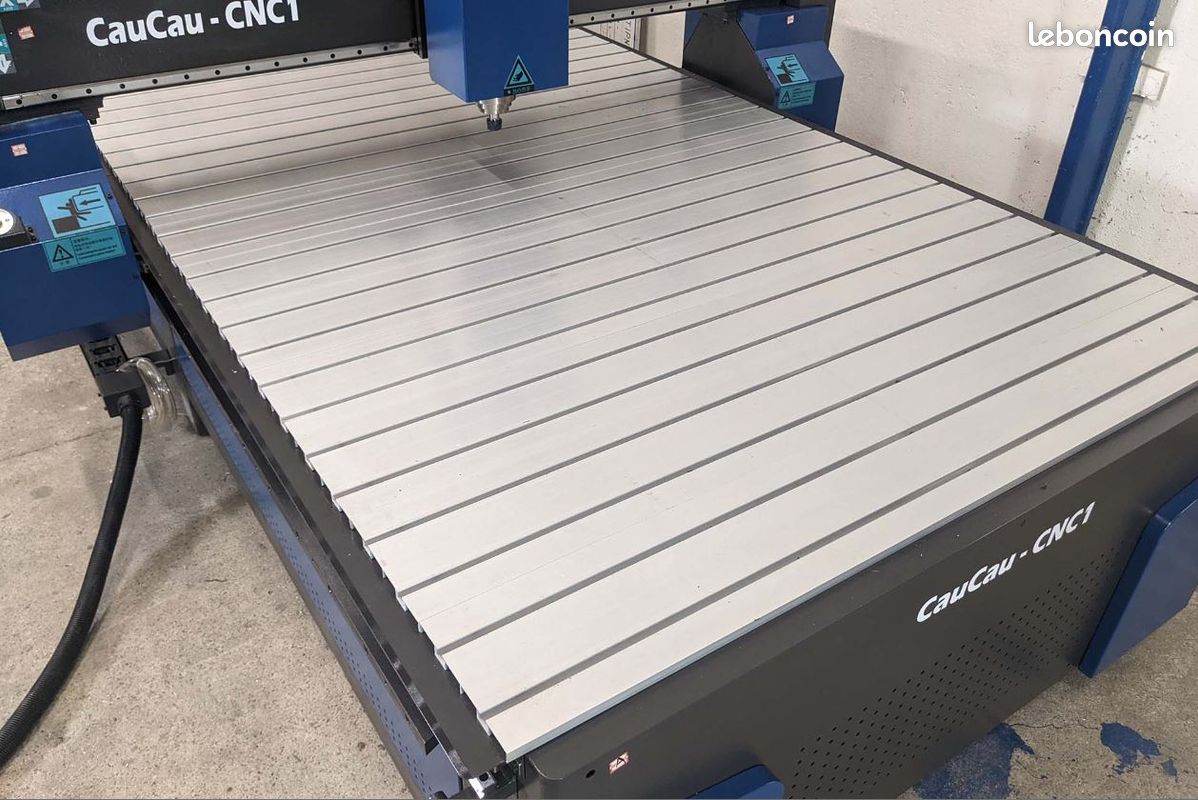 CNC H3000 / H3000 VAC Industrielle 1250x2500 à 2000x3000 – Table à vide – Fabrication Européenne (image 5)