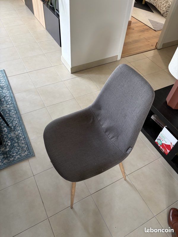 Chaise (image 3)