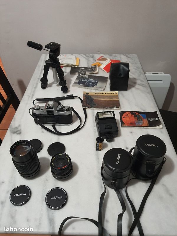 Appareil photo CANON AE-1 argentique de 1979 (image 8)