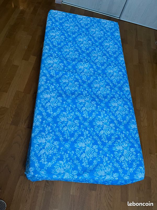 Matelas à ressort (image 1)