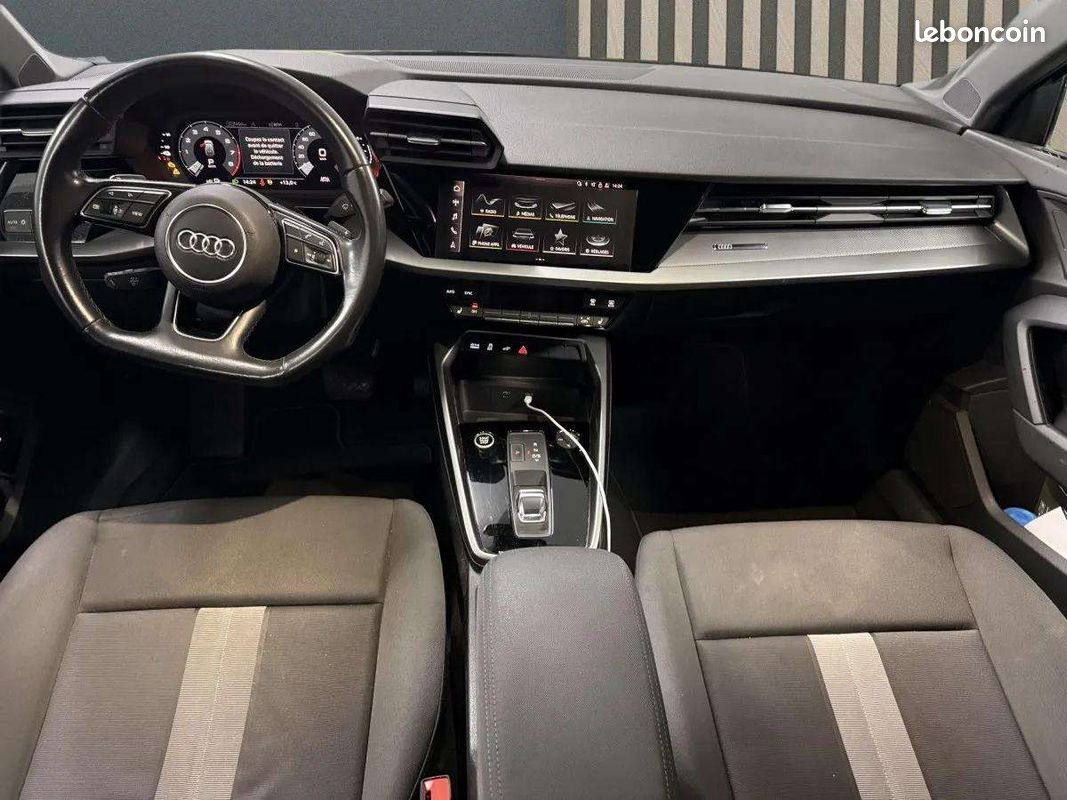 AUDI A3 SPORTBACK 1.4 40 TFSIE 204H 150 PHEV HYBRID 25.7KWH BUSINESS EXECUTIVE S-TRONIC BVa (image 3)