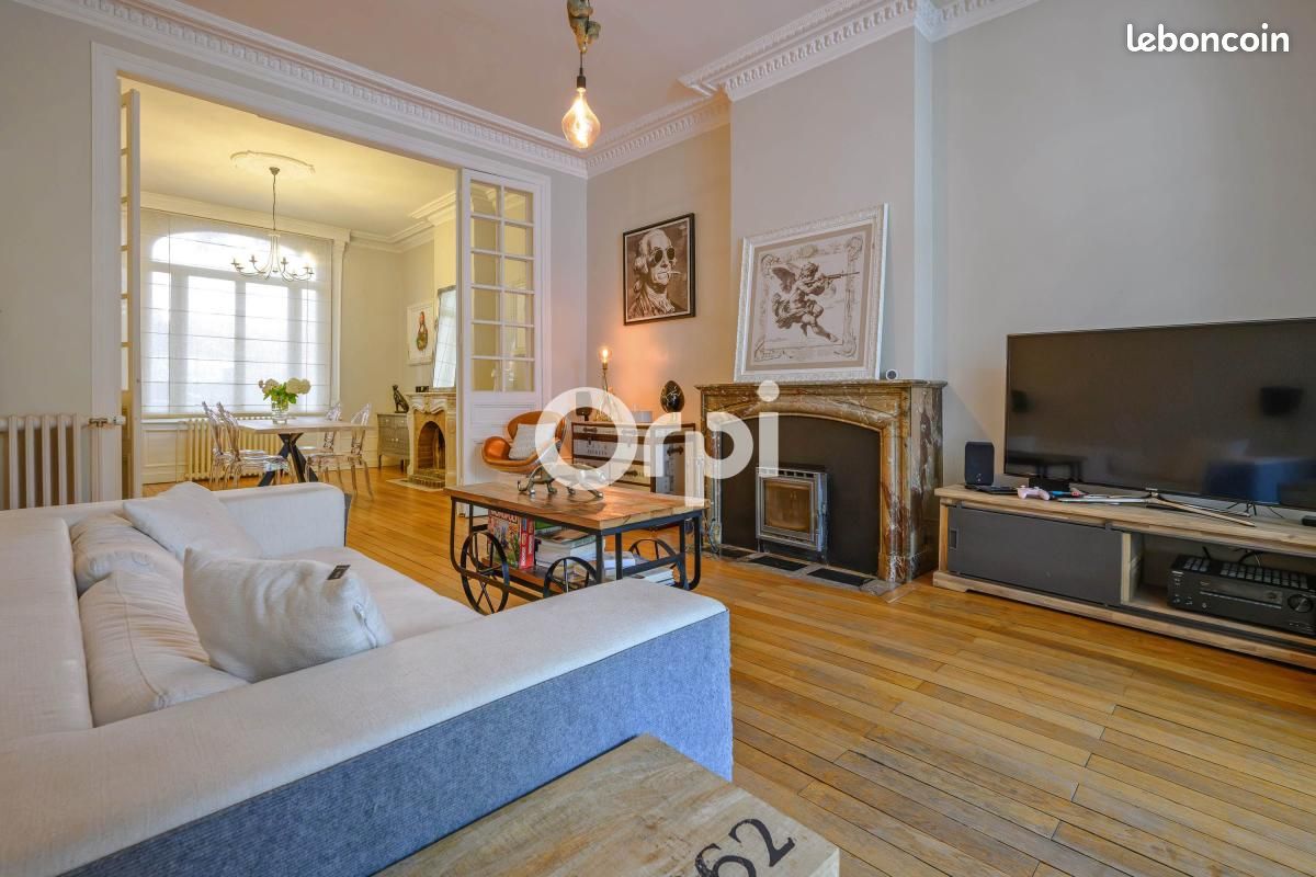 Maison 9 pièces 208 m² · à Douai · 208 m² · 384 490 €