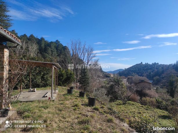 Grande maison jardin source