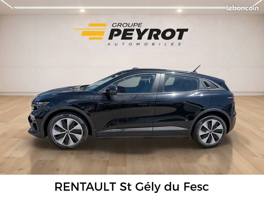 RENAULT Megane E-Tech EV60 130ch super charge Evolution ER (image 3)