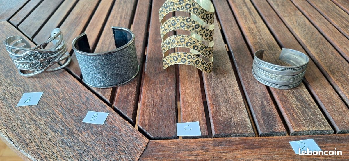Bracelets (image 5)