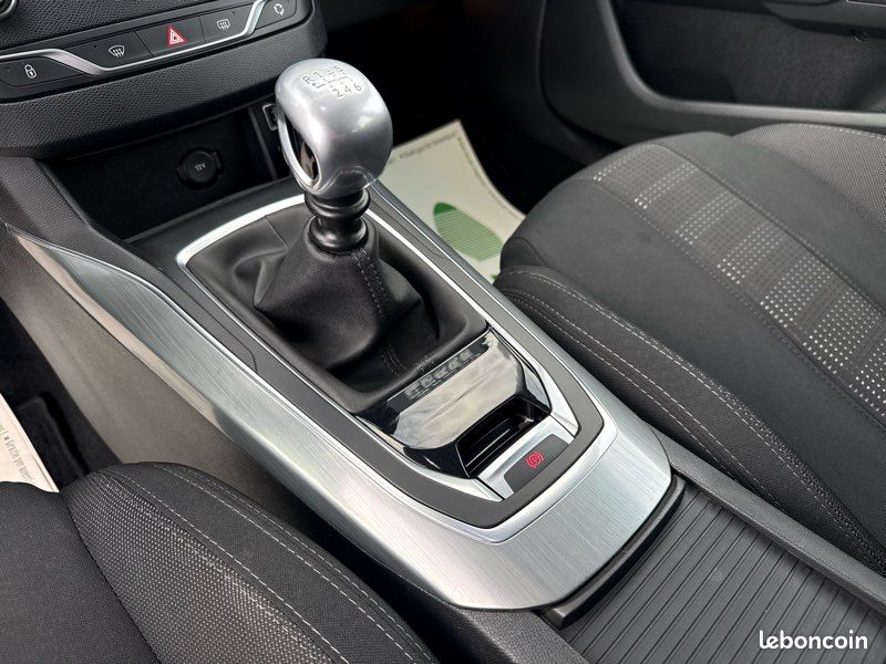 PEUGEOT 308 II SW Allure 2.0 BlueHDi 150 cv (image 13)
